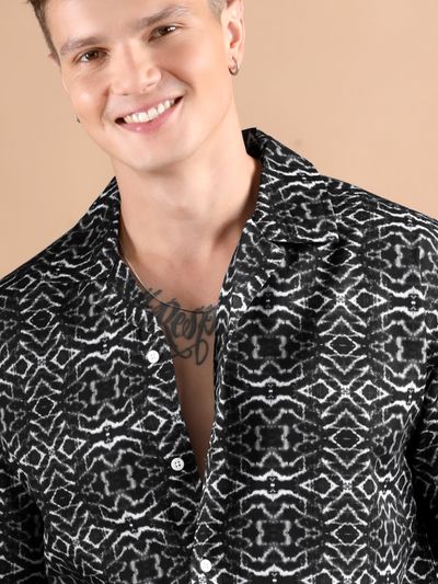 Black and White Printed Cuban Shirt Black and White Printed Cuban Shirt